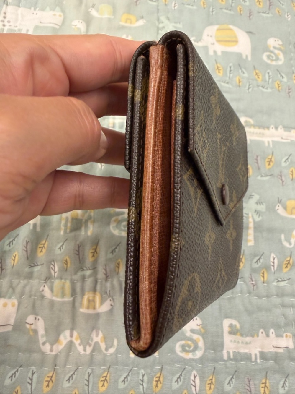 Louis Vuitton Vintage Compact Wallet (PRICE FIRM) - Picture 6 of 14